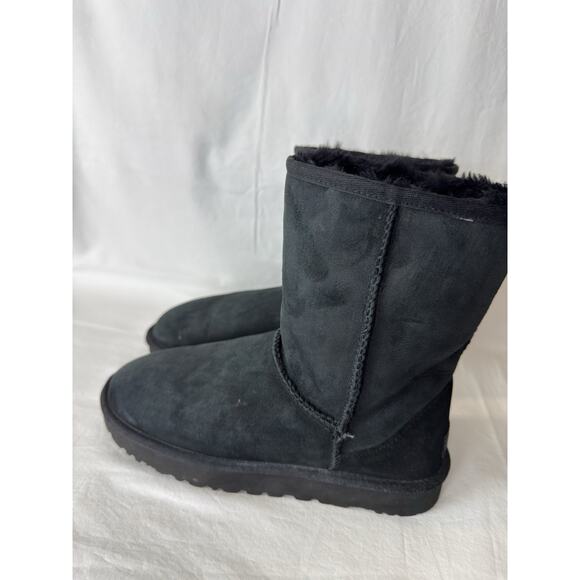 UGG Classic Short II Women's Boots Suede Sheepskin Slip-On Black Size US8 EU39 - Picture 2 of 10